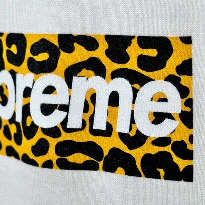 Suprem3 Shanghai Box Logo Tee