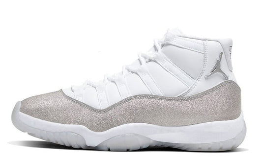 Wmns Air Jordan 11 Retro 'Vast Grey' AR0715-100