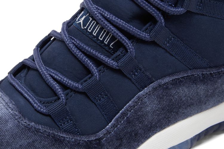 WMNS AIR JORDAN 11 RETRO 'MIDNIGHT NAVY VELVET'