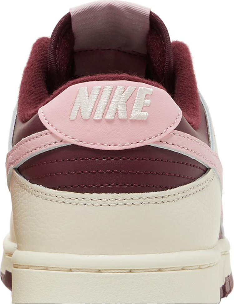 Nike Dunk Low Premium 'Valentine's Day'