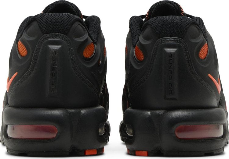 Nike Air Max Plus Drift 'Black Dragon Red'