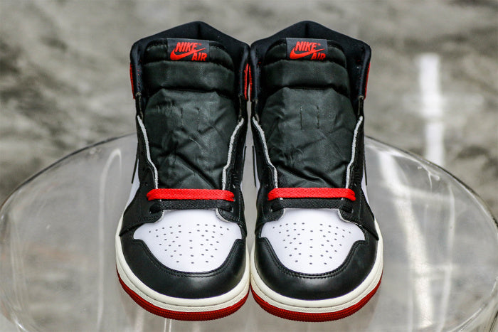 Air Jordan 1 Retro High OG Black Toe Reimagined (Ln5 A1)