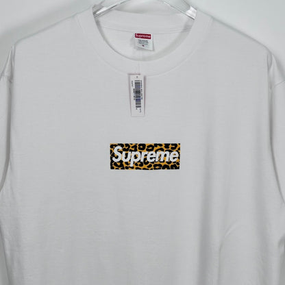 Suprem3 Shanghai Box Logo Tee