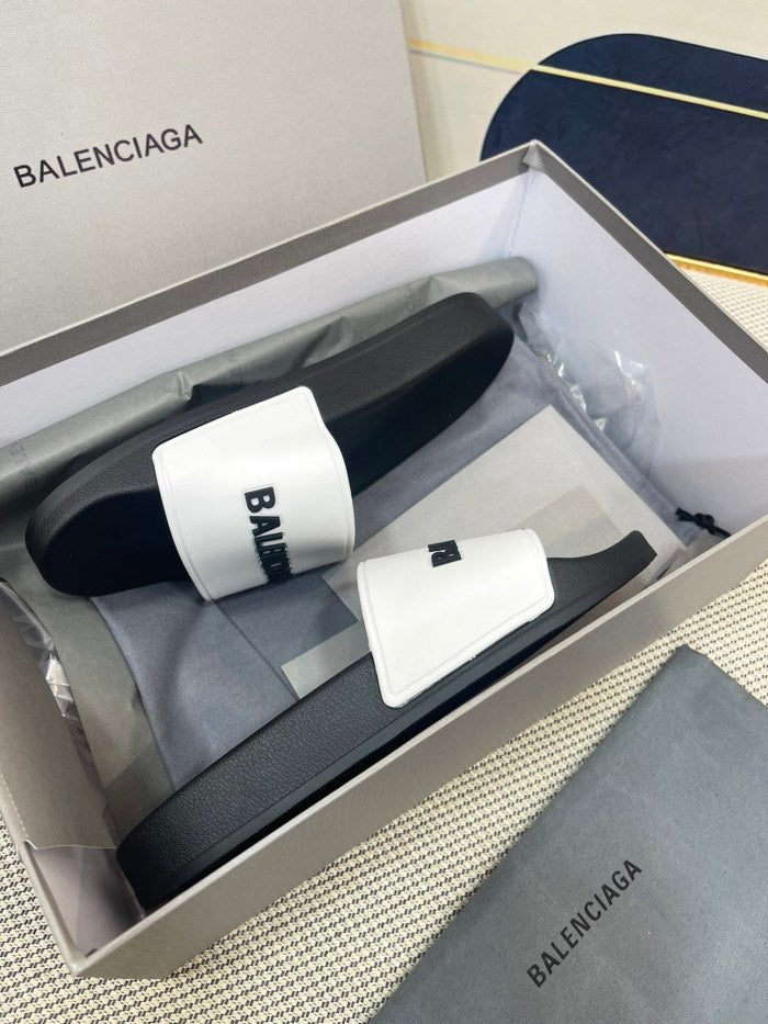 Balenciag* Pool Slide Logo White Black