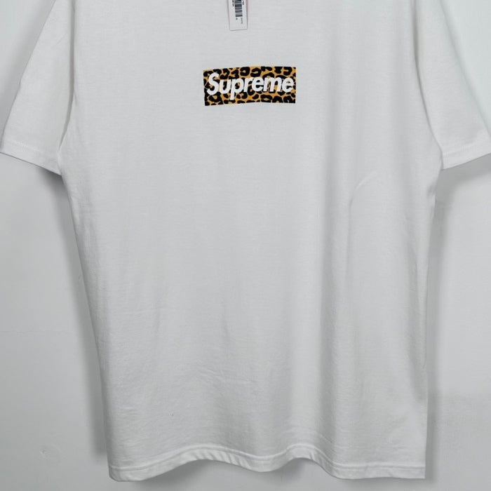 Suprem3 Shanghai Box Logo Tee