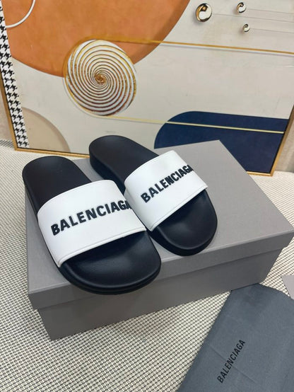 Balenciag* Pool Slide Logo White Black