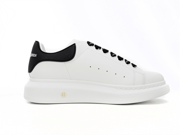 ALEXANDER MCQUEEN SNEAKER VINYL