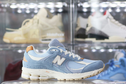 New Balance 2002R Wet Blue