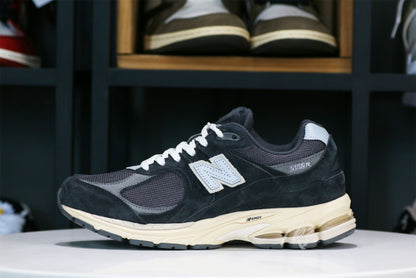 New Balance 2002R Black Dark Grey