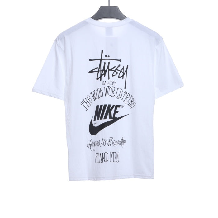 Nike Stuart co-signed the classic letter pattern short sleeves