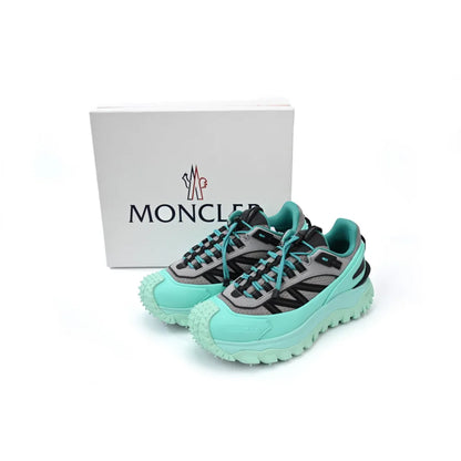 MONCLER TRAILGRIP PANELLED GORE-TEX BLUE