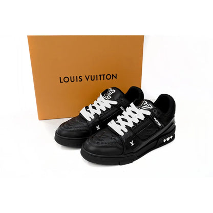 Louis Vuitton Trainer All Black Embossing