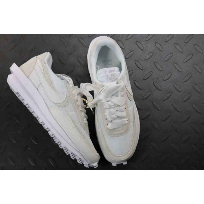 sacai x LDWaffle 'White Nylon