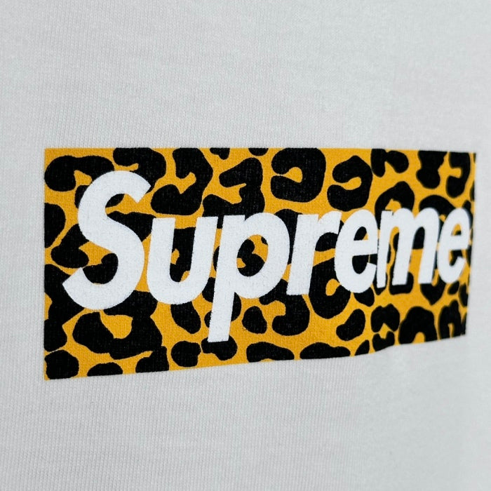 Suprem3 Shanghai Box Logo Tee