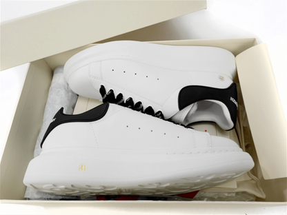 ALEXANDER MCQUEEN SNEAKER VINYL