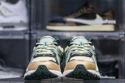 New Balance 860v2 Aime Leon Dore Green