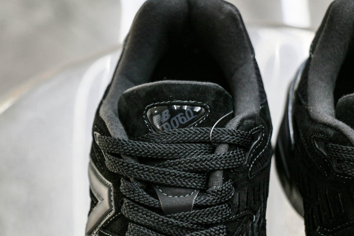 New Balance 9060 Triple Black