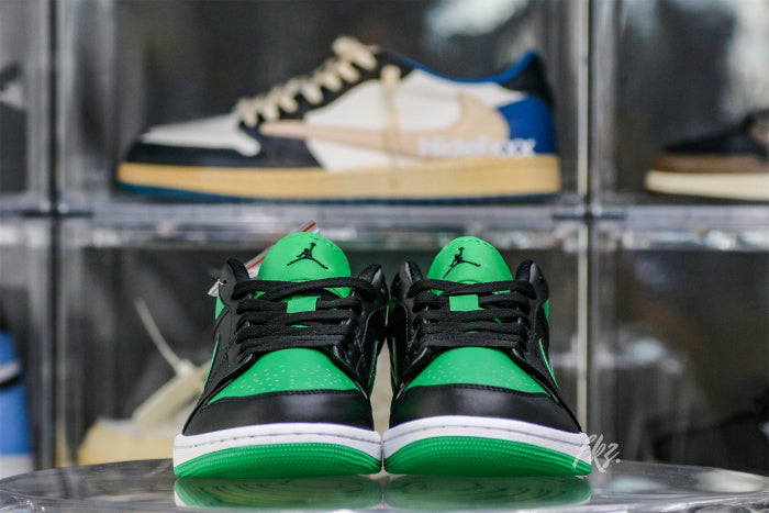 Jordan 1 Low Black Lucky Green